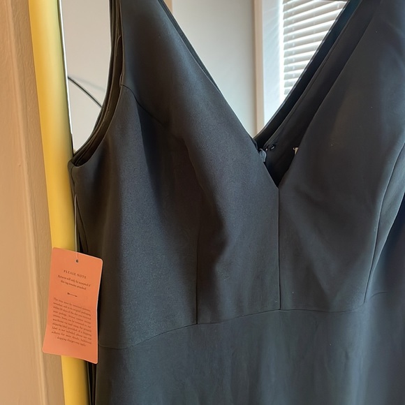 BHLDN Tatum Bridesmaid Dress - Emerald Green - Picture 3 of 5